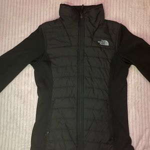 xs black north face zip up